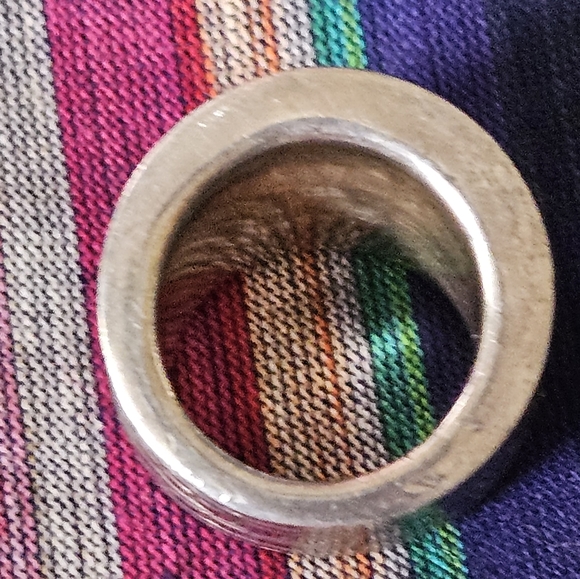 Amrita Singh Sterling Silver Floral Cigar Band Ring - Picture 6 of 9